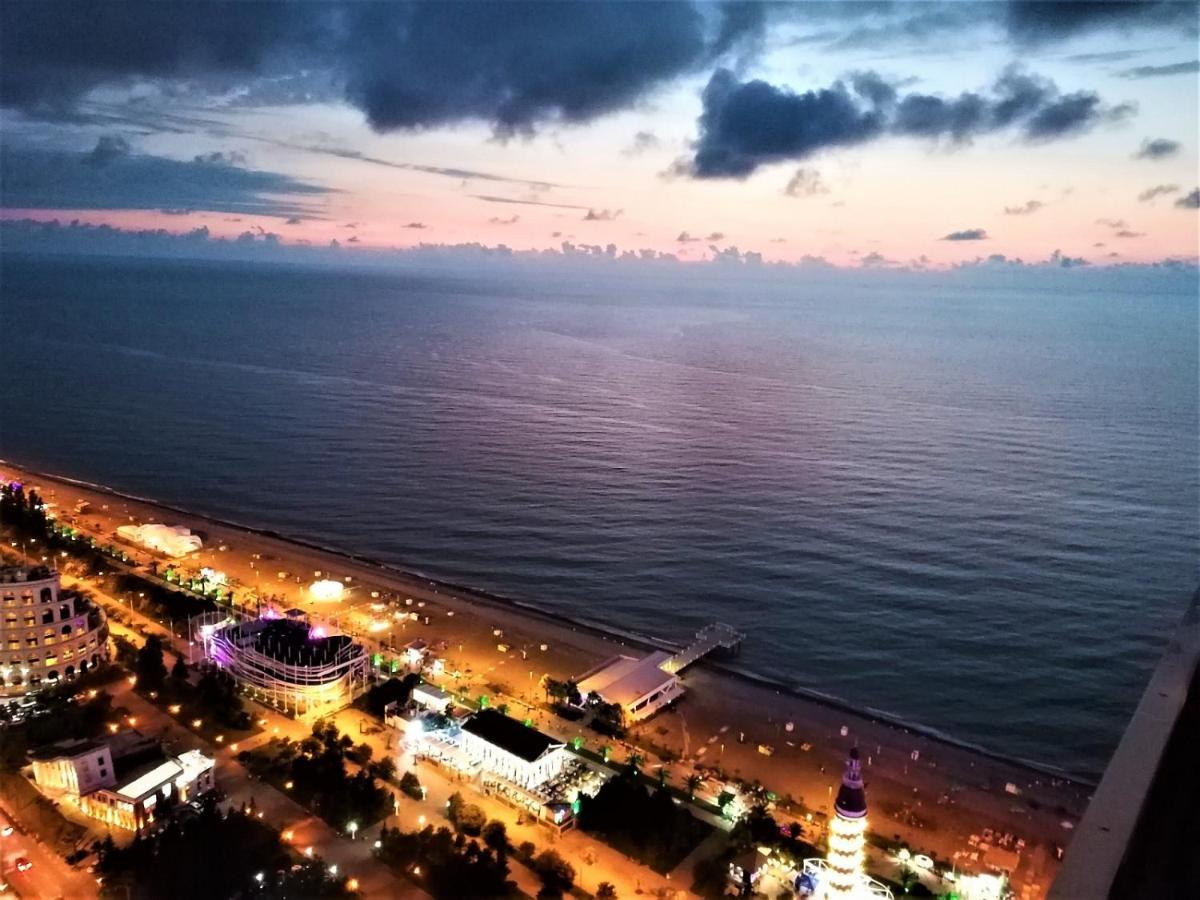 Orbi City Sun Tower 43 Floor Batumi Eksteriør bilde
